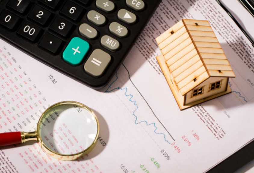 De Impact van Lokale Marktkennis op de Verkoopprijs van Je Huis